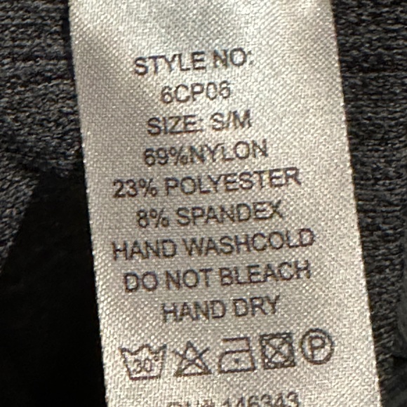 Capri - Two-Tone charcoal leggings - Picture 3 of 5